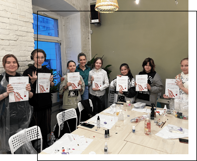 ONLINE NAIL ART CLASSES