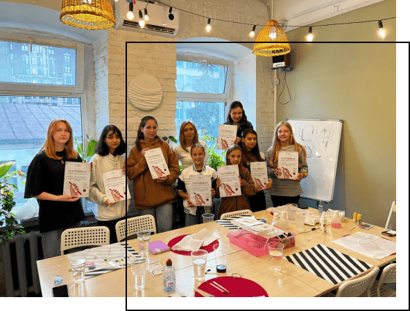 ONLINE NAIL ART CLASSES